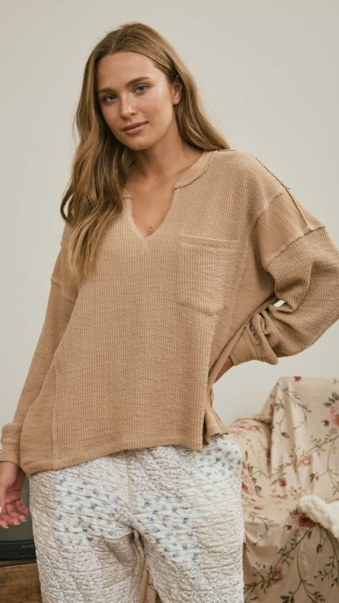 Seven O'Clock On The Dot Top - Khaki