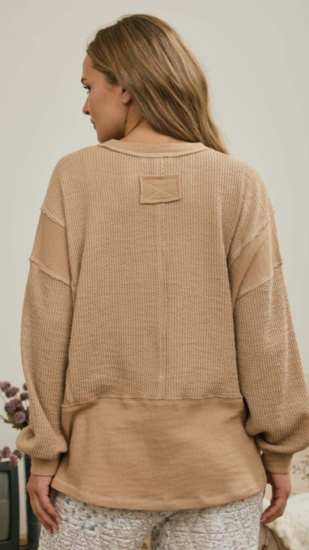 Seven O'Clock On The Dot Top - Khaki