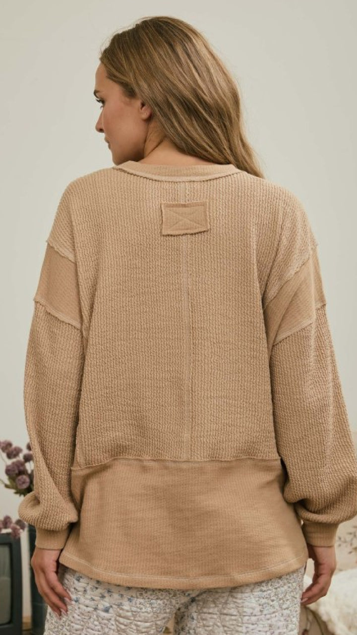Seven O'Clock On The Dot Top - Khaki