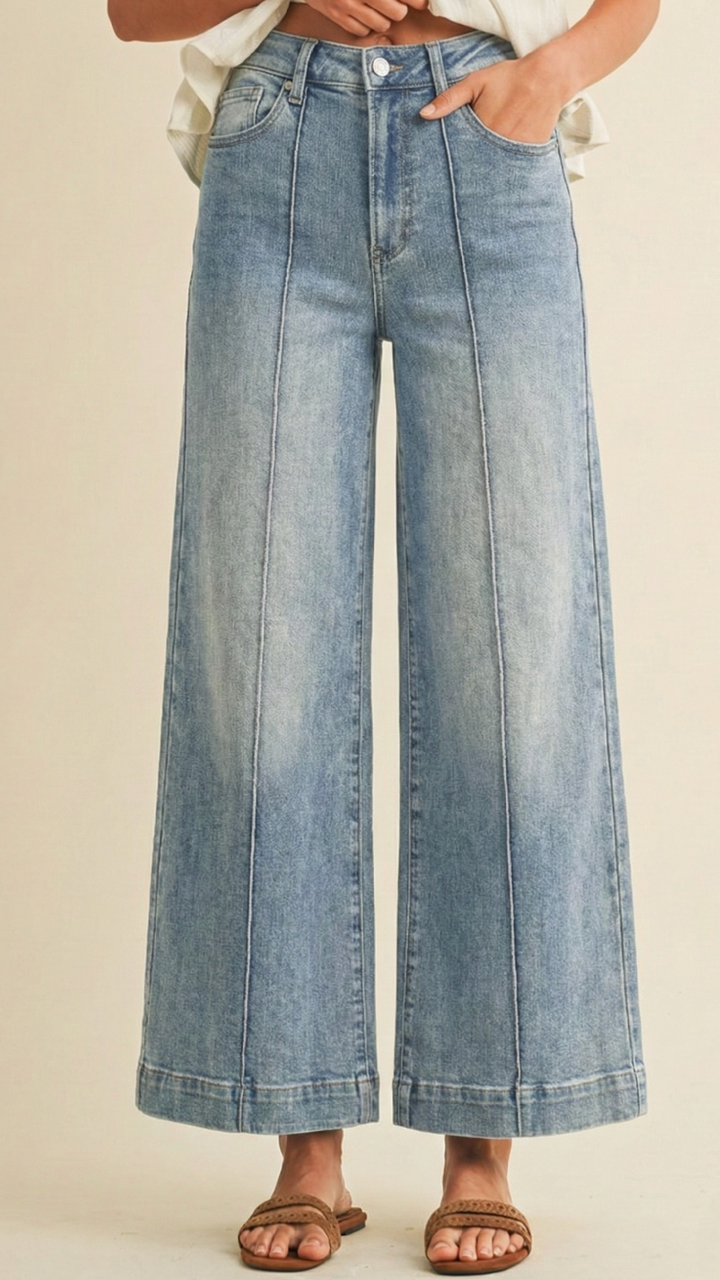 SoHo Vibes Jeans - Light Blue