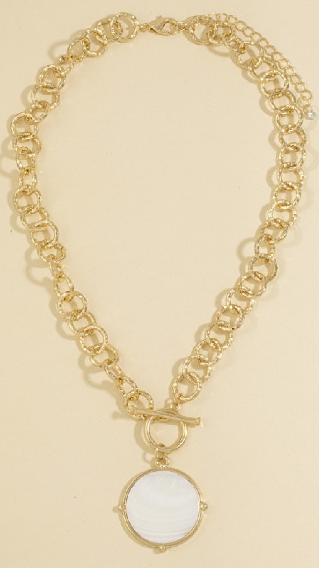 Ritzy Place Necklace - White