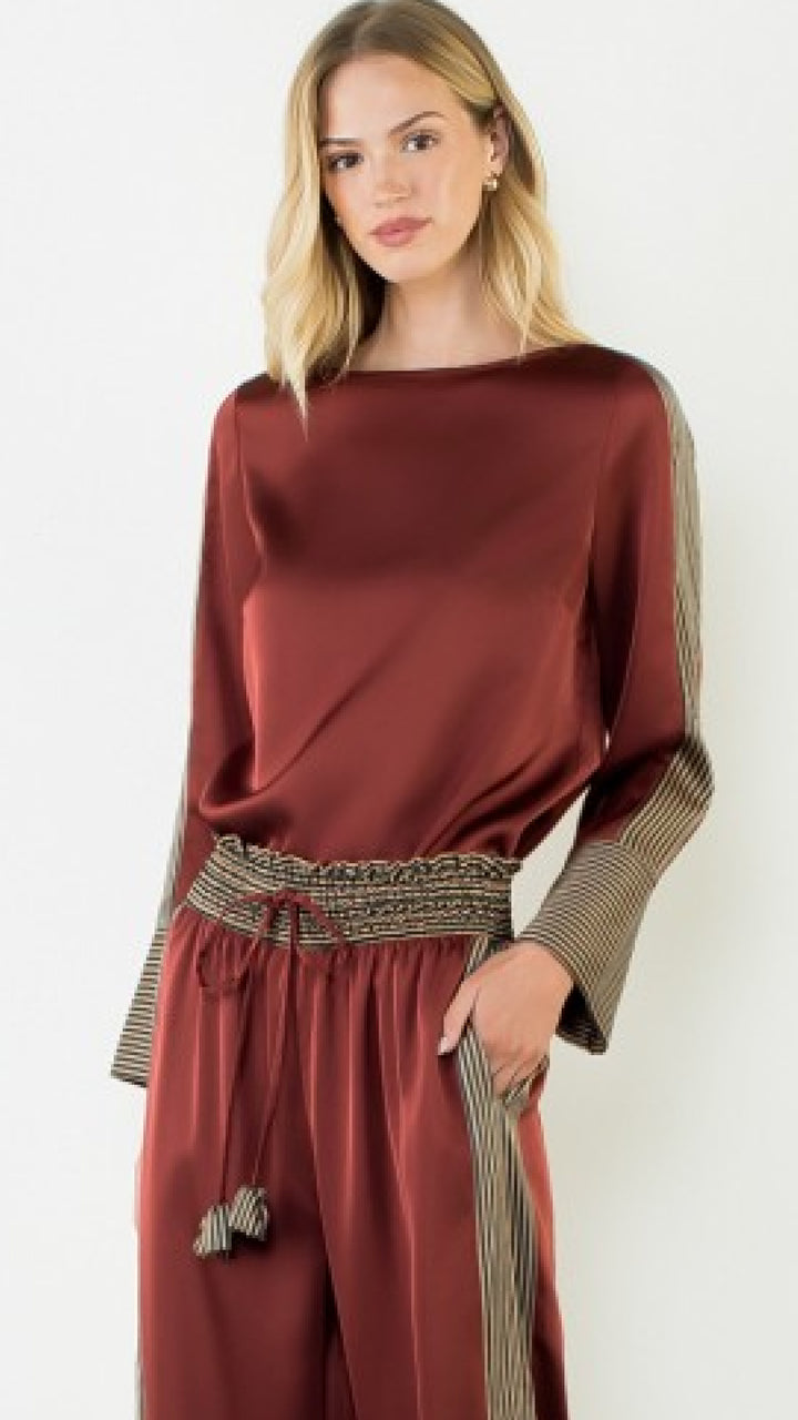 Maximalist Top