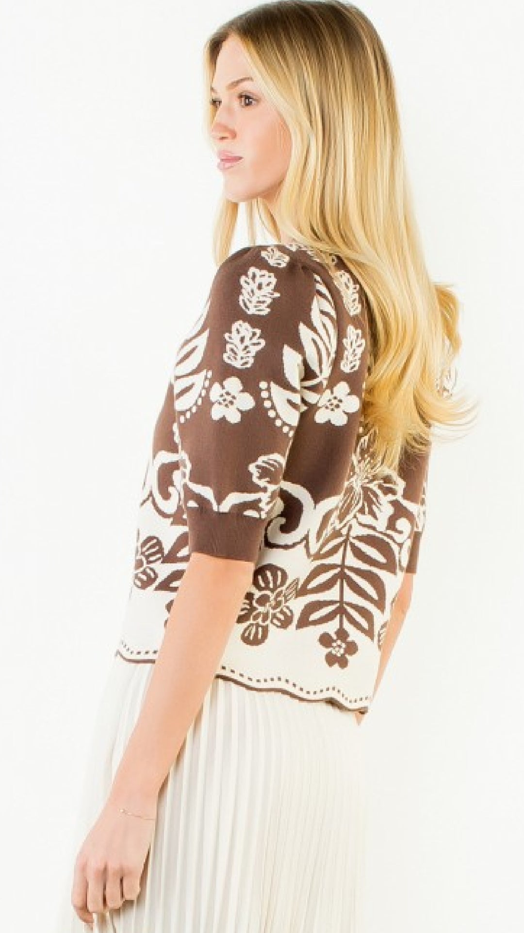 Exquisite Top