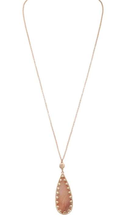 Peachy Keen Necklace - Piper and Hollow Boutique