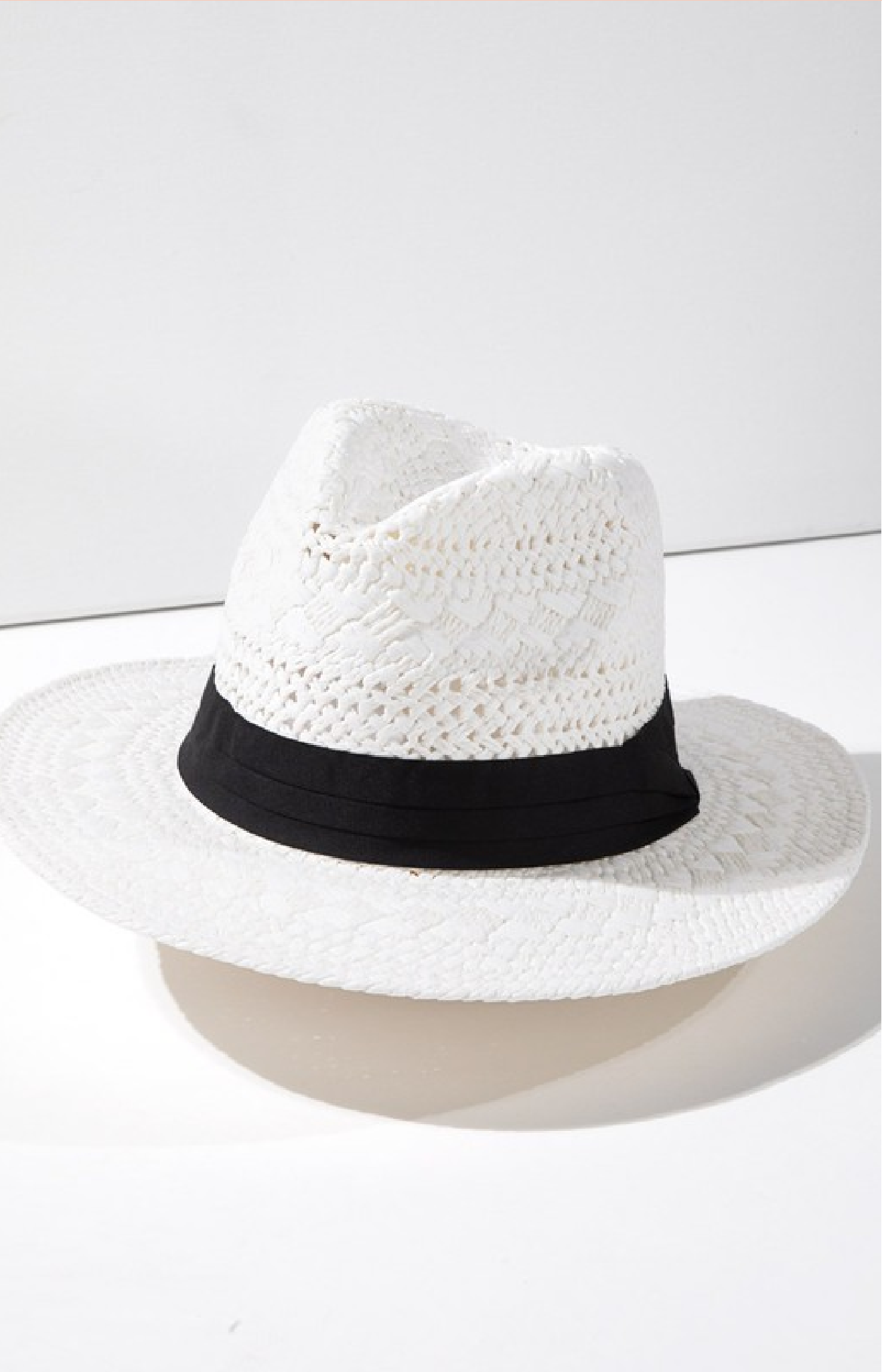 Hot Afternoon Hat - White - Piper and Hollow Boutique