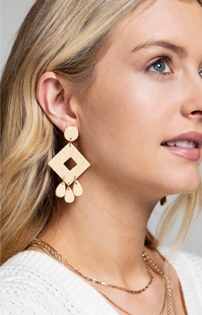 Hit Send Earrings - Piper and Hollow Boutique
